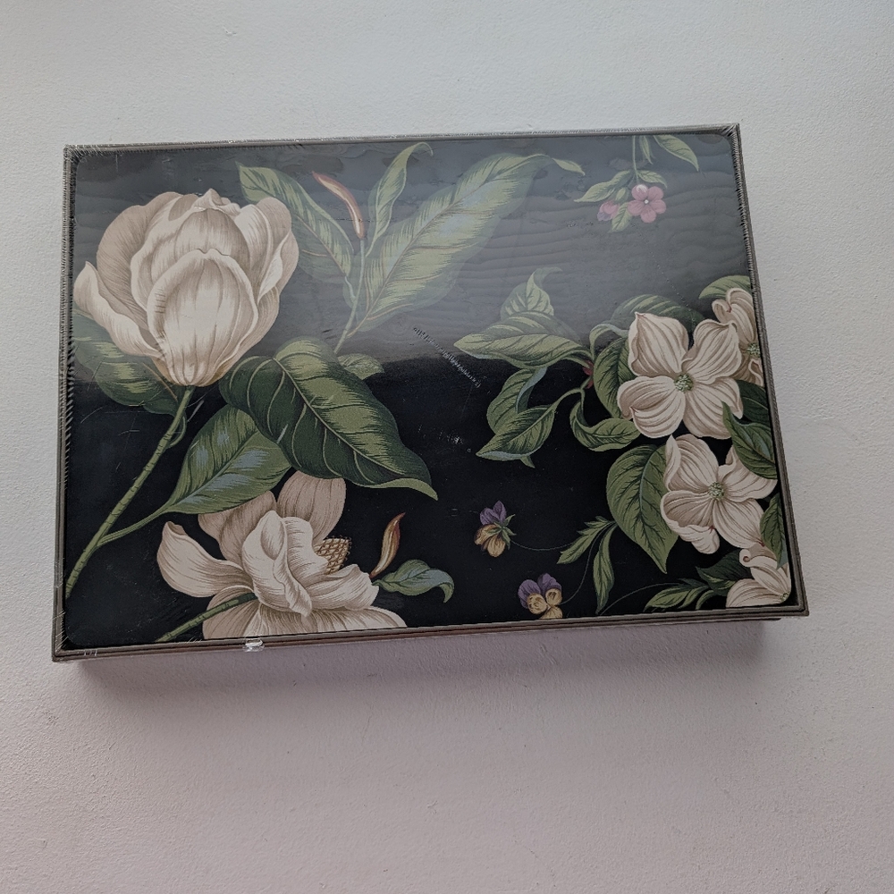 NEW Colonial Williamsburg Black Garden Placemats Set 4